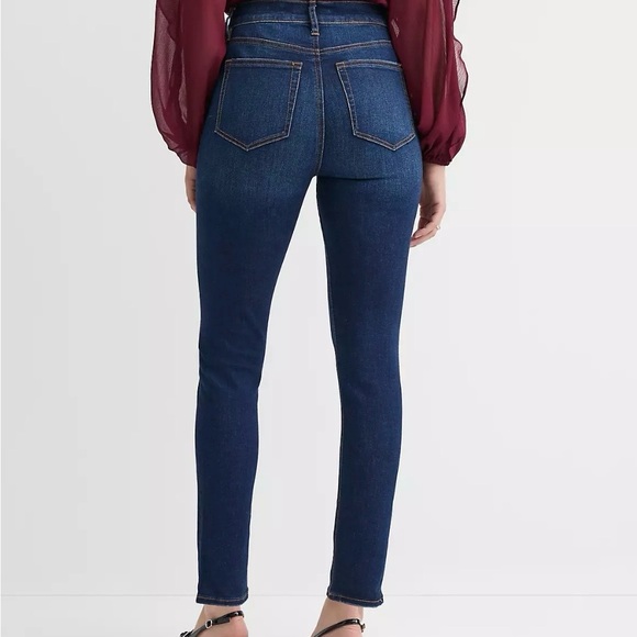 Classic Blue Women's Jeans - Picture 2 of 5